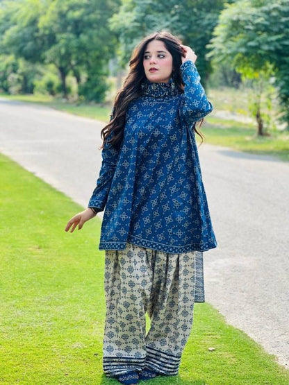 Uswa Zia 3 Piece Printed Swiss Lawn Suit – Blue, (standard Size)